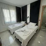 Hotel Elit 3*