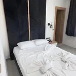 Elit Hotel